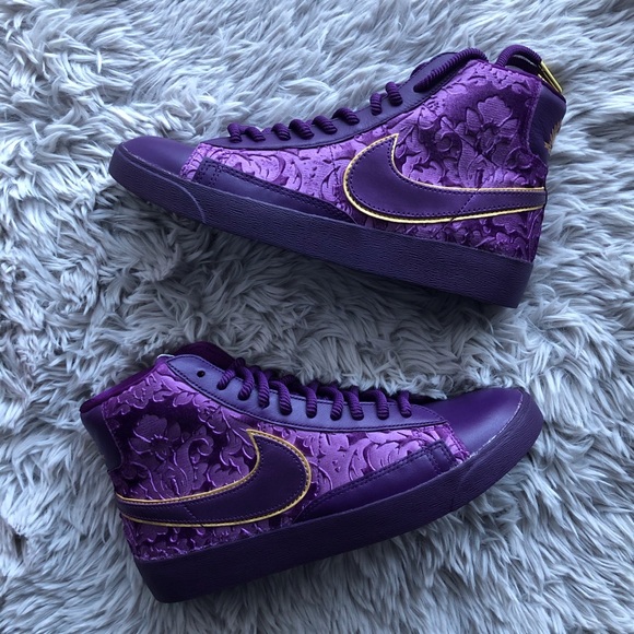 **SOLD** Nike Blazer Mid Velvet 💜 - Picture 7 of 8
